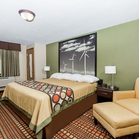 Super 8 By Wyndham Adair Ia Hotel Phòng bức ảnh