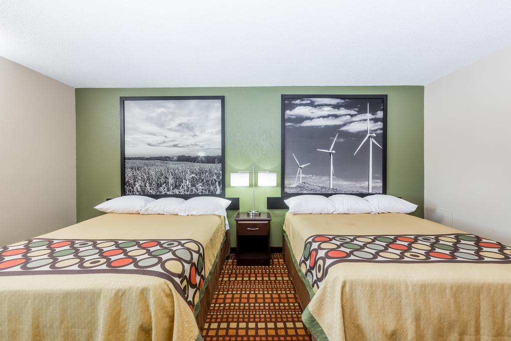 Super 8 By Wyndham Adair Ia Hotel Phòng bức ảnh